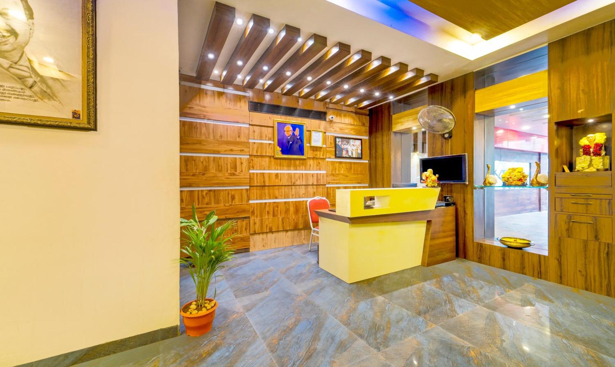 Treebo Golden Swan Pammal Hotel Chennai Bagian luar foto